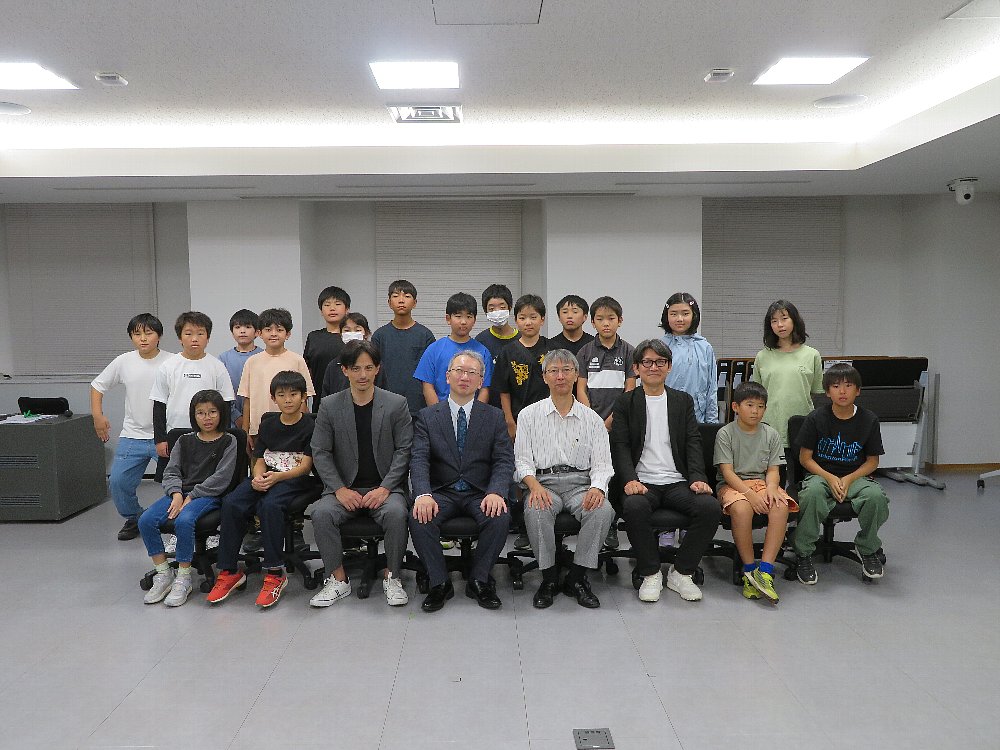 2025年度 子どもIT未来塾 修了記念・集合写真