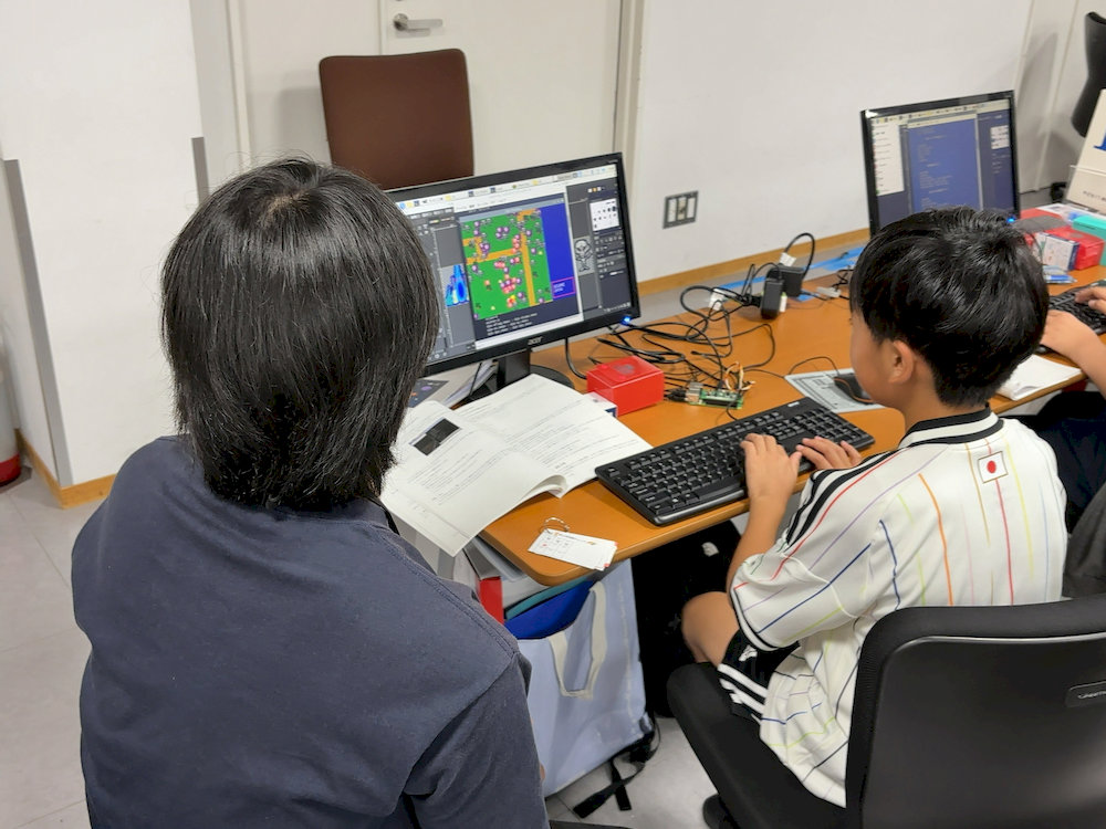 変数の話を聞く様子